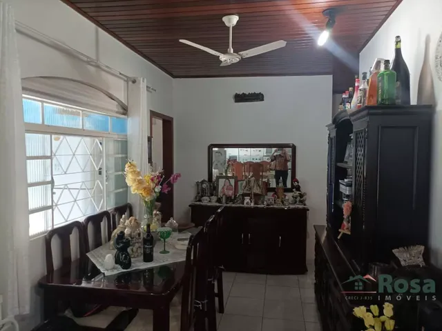 Imagem 1: Casa para venda com 4 dormitórios, sendo/1 suíte, no Bairro Nossa Senhora Aparecida