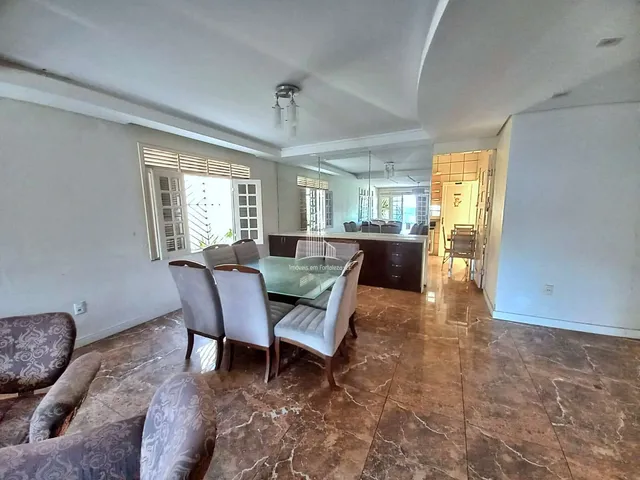 Imagem 9: CS2202-Casa Duplex com 5 suítes e piscina à venda no Parque Manibura