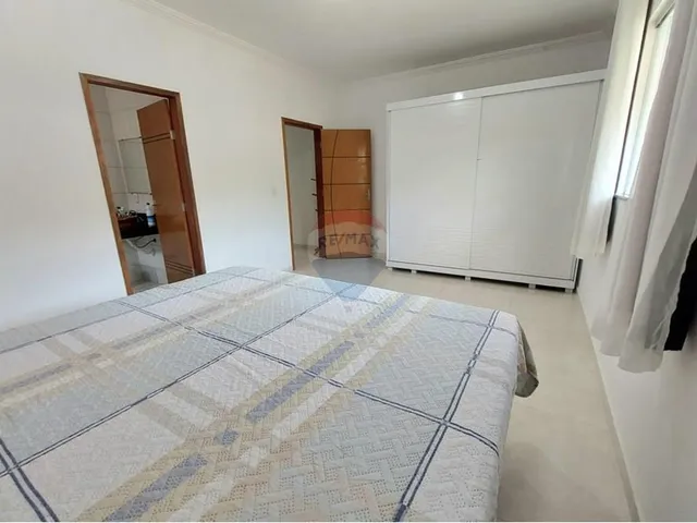 Imagem 2: Casa Aconchegante com Piscina e Perto do Mar
