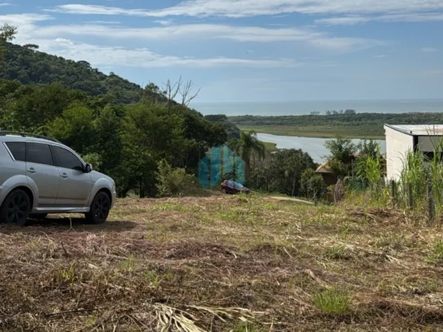 Imagem 2: Amplo Terreno com Vista Permanente p/ Lagoa, Mar e Dunas, Costa de Macacu