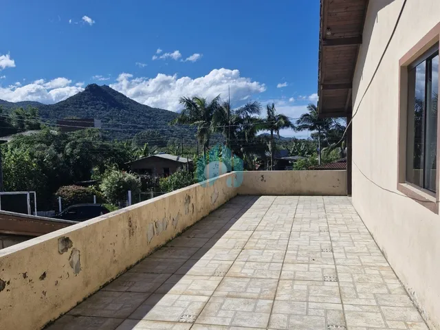 Imagem 11: Imóvel Rentável em Amplo Terreno, a Poucos Minutos do Centro da Cidade, Encantada