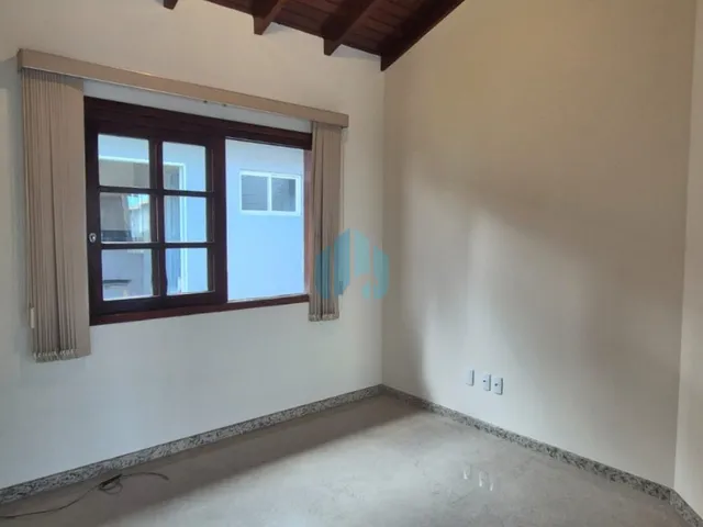 Imagem 2: Locação Anual: Bela Casa Térrea, Loteamento Quinta dos Açores, Ambrósio
