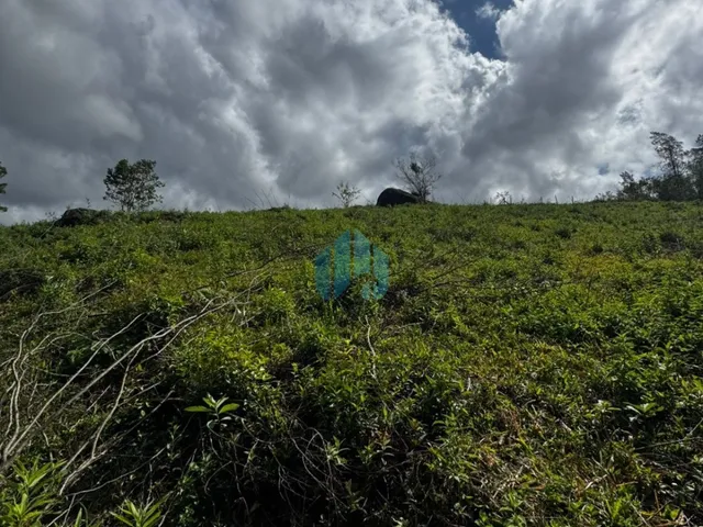 Imagem 13: Amplo Terreno, Águas Mornas