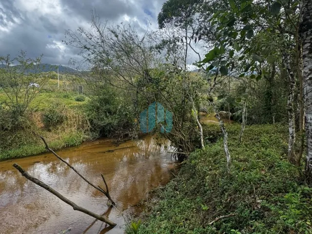 Imagem 12: Amplo Terreno, Águas Mornas