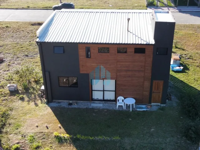 Imagem 3: Bela Casa a 100 m do Mar, com Vista, Loteamento Mares de Garopaba Residence, Praia da