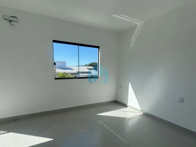 Imagem 2: Belas Casas Novas a Poucos Minutos do Centro da Cidade, Encantada