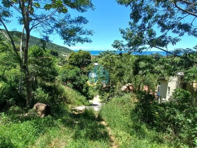 Imagem: O terreno possui 1.686m² de Área Privada e está