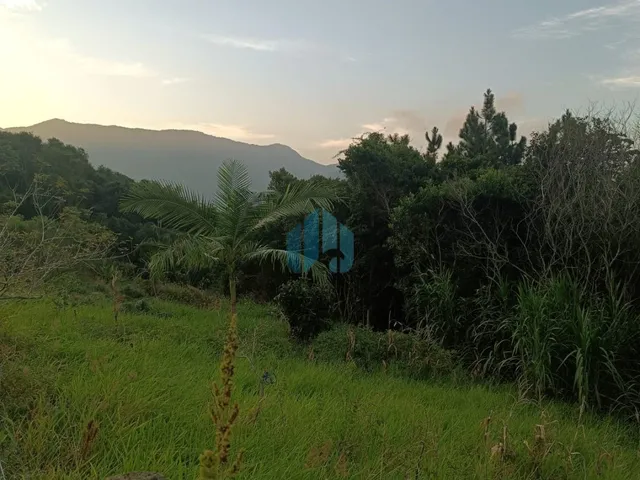 Imagem 12: Amplo Terreno com Vista p/ Lagoa, Encantada