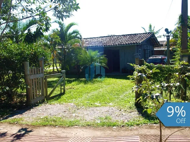 Imagem: Amplo Terreno com Duas Casas na Geral da