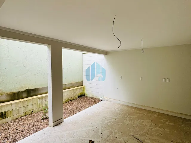 Imagem 12: Lindo Sobrado com Ótimo Padrão de Acabamento, Residencial Due Colline, Ambrósio
