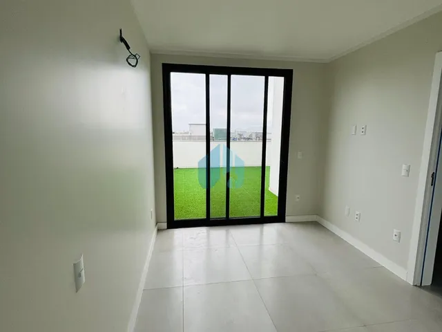 Imagem 5: Lindo Sobrado com Ótimo Padrão de Acabamento, Residencial Due Colline, Ambrósio
