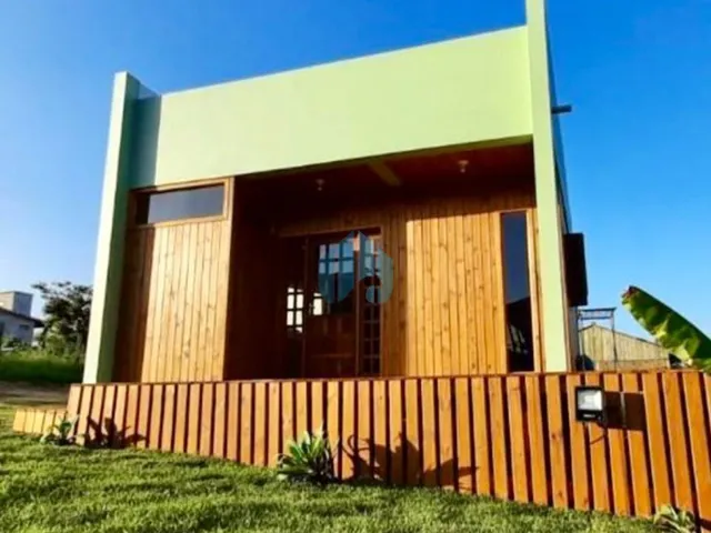 Imagem 4: Condomínio com 4 Casas na Praia do Rosa, Próximo a Todo Comércio!