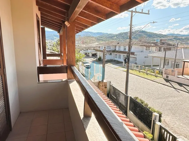 Imagem 9: Bela Casa Localizada a 3 Quadras da Avenida Central, Centro