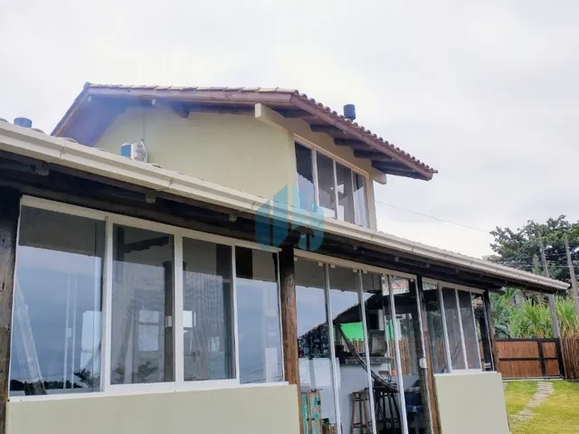 Imagem: Bela Casa com Vista p/ Lagoa e Mar, Localizada