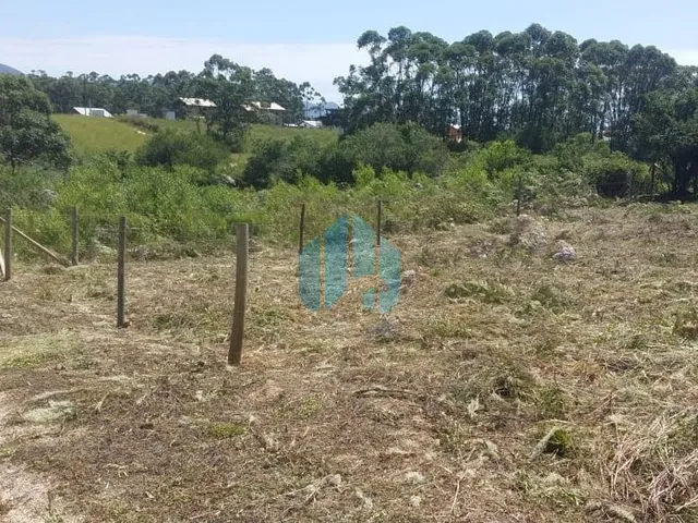 Imagem: Amplo Terreno, Praia do Rosa