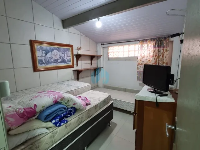 Imagem 15: Bela Casa Localizada a 150 m da Praia Central, no Centro de Garopaba!