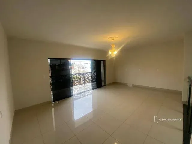 Imagem 11: Casa com 3 Dormitórios À Venda, 270 M² por R$ 950.000,00 - Progresso - Ituiutaba/Mg
