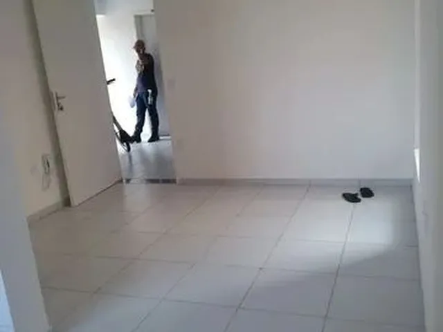 Imagem: Apto Localizado na Rua Principal do Comercio