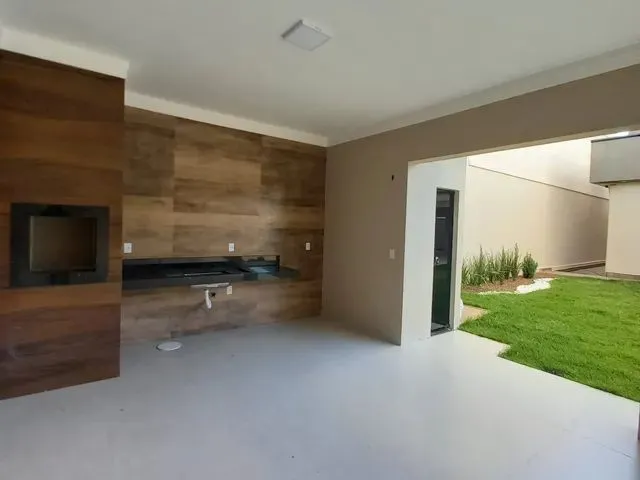 Imagem: Casa para Venda com 215 Metros Quadrados