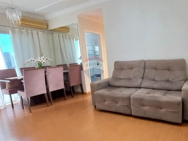 Imagem: O apartamento possui 2 Dormitórios, 1 Banheiro, 1 Vaga na