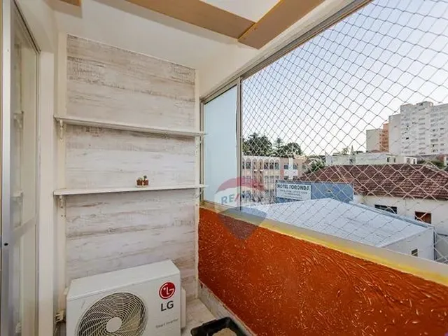 Imagem 2: Apartamento para Venda com 72 Metros Quadrados com 2 Quartos em São Francisco - Curitiba