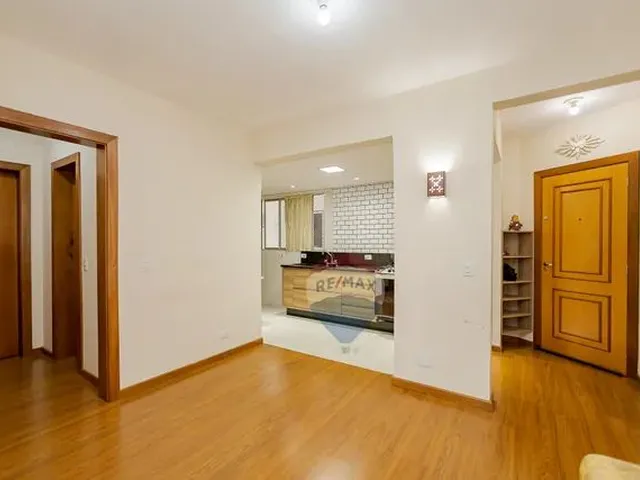Imagem 7: Apartamento para Venda com 72 Metros Quadrados com 2 Quartos em São Francisco - Curitiba