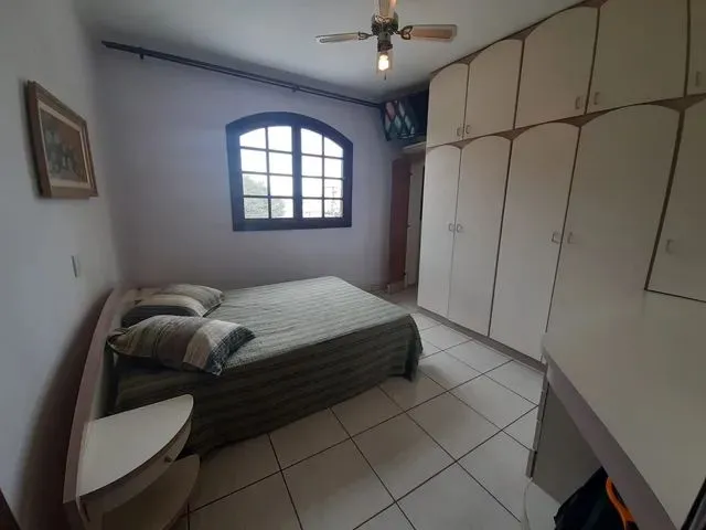 Imagem: Cód. 13380 - Casa de 279M² com 04 Dormitórios