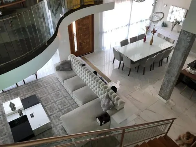 Imagem 8: Cód.: 13268 - Sobrado Planejado com 03 Suítes, Piscina e 04 Vagas de Garagem - Vila