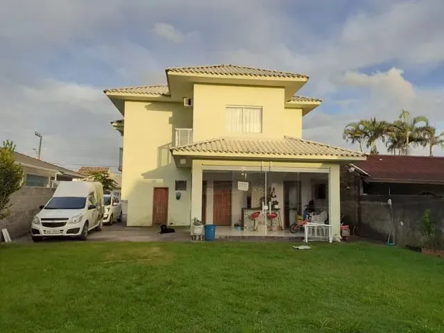 Imagem: Casa a Venda 3 Dormitórios ( Sendo 2 Suítes)