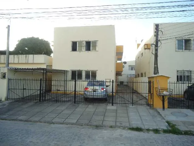 Imagem: Alfredo Aleixo, 3 Dormitórios na Rua Cel