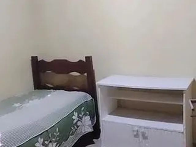 Imagem: O quarto está localizado em Macaé, RJ para alugar por