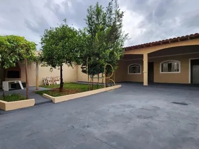 Imagem: Aluga-Se Casa com na Região Central de