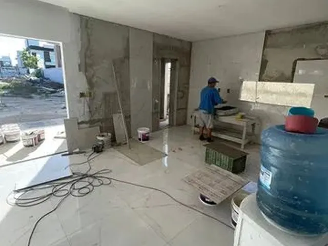 Imagem 7: Casa Duplex com 240 M2 , com 4 Suítes!! Cidade Alpha- Eusébio-Ce