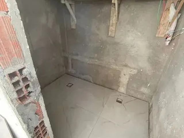 Imagem 3: Casa Duplex com 240 M2 , com 4 Suítes!! Cidade Alpha- Eusébio-Ce