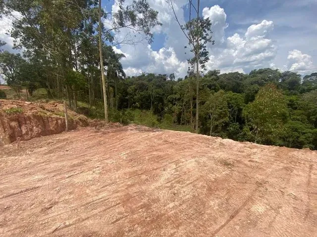 Imagem: Terreno de 1000M2 em Ibiuna