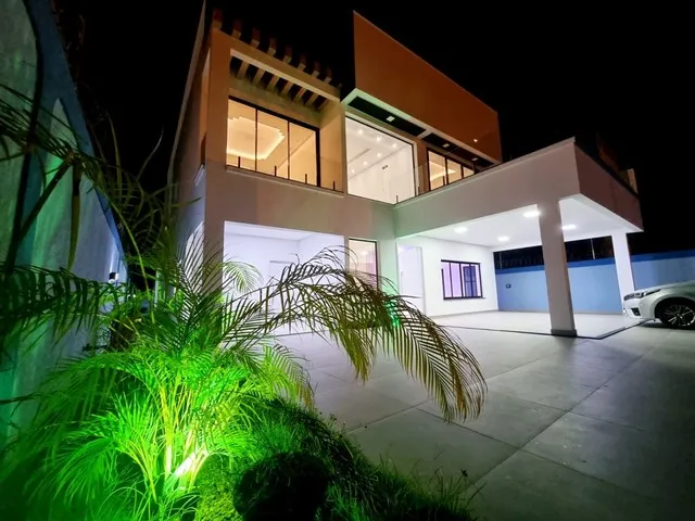 Imagem: Belíssima Casa a Venda no Caçari
