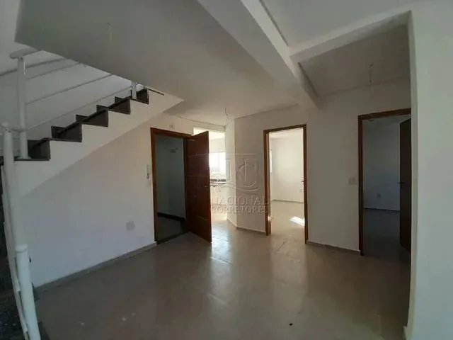Imagem: O apartamento na cobertura possui 2 Dormitórios, 1 Suíte,