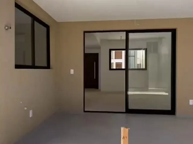 Imagem 3: CASA NOVA SOLTA, 3 SUÍTES,LAVABO, PÉ DIREITO DUPLO, ÁREA GOURMET, QUINTAL COM