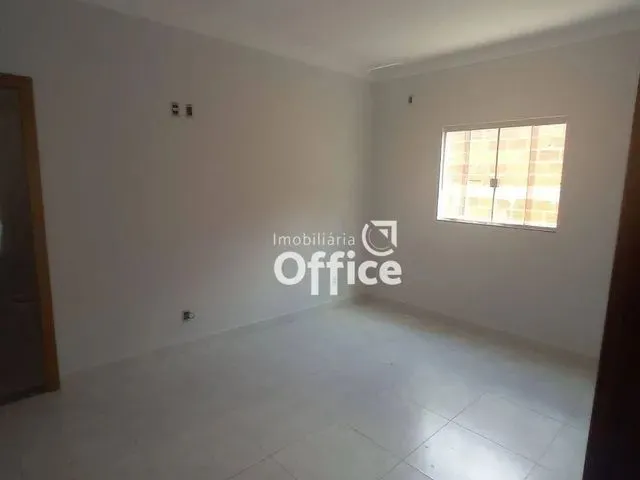 Imagem 8: Casa com 3 Dormitórios À Venda, 105 M² por R$ 270.000,00 - São João - Anápolis/Go
