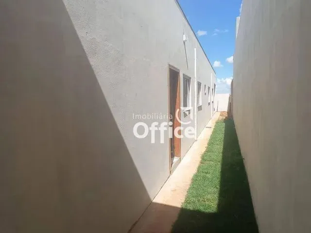 Imagem 10: Casa com 3 Dormitórios À Venda, 105 M² por R$ 270.000,00 - São João - Anápolis/Go
