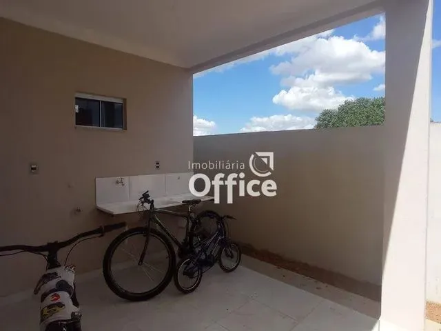 Imagem 2: Casa com 3 Dormitórios À Venda, 105 M² por R$ 270.000,00 - São João - Anápolis/Go
