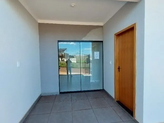 Imagem 3: Casa 3 Quartos, Corredor Lateral, Corredor de Esquina, Jd Ouro Verde 3 - Sarandi
