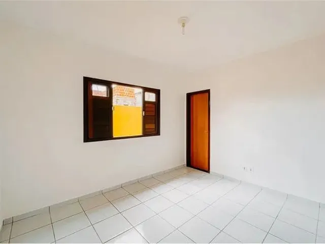 Imagem 1: Casa com 3 Quartos Sendo 2 Suítes no Bairro Vida Nova