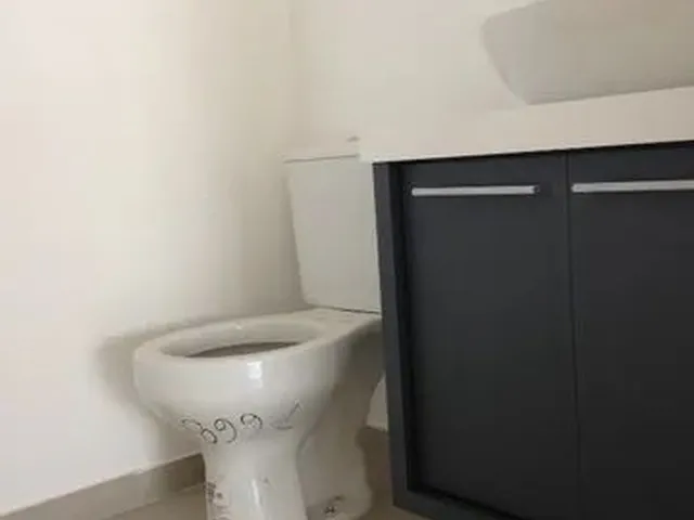 Imagem 7: Sobrado a Venda em Pirabeiraba, com 3 Suítes, Espaço para Piscina