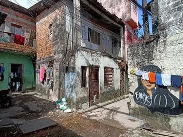 Imagem: Vendo Casa 2 Min do Centro de Belém, Precisa