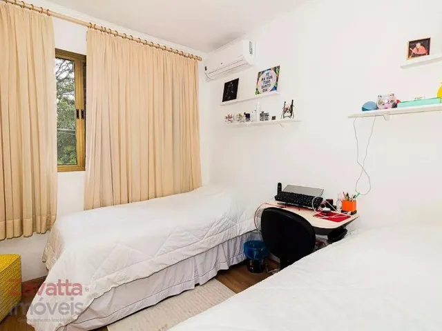 Imagem 11: Imperdível casa à venda em São Paulo-SP, 3 quartos, 2 salas, 2 banheiros, 2 vagas na