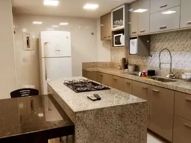 Imagem: Casa, Centro de Contagem, 3 Quartos