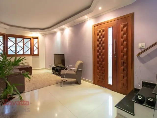 Imagem: Casa à venda com 180m², 2 quartos e 5
