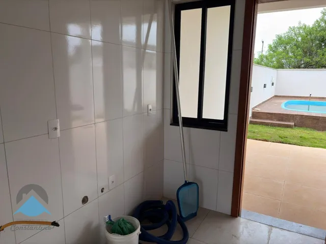 Imagem 10: Casa à venda com pisicina á 600m do mar em Guaratuba-PR, no bairro Coroados: 3 quartos