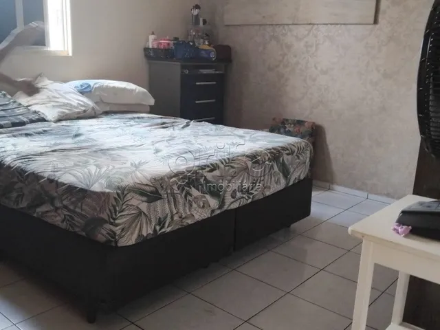 Imagem 4: Apartamento com 4 quartos no Bairro de Fatima